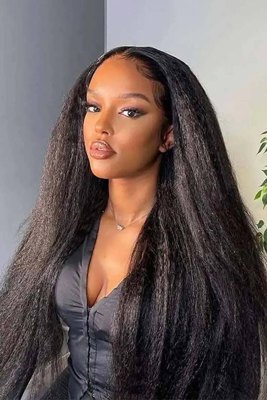 Kinky Straight Bundles